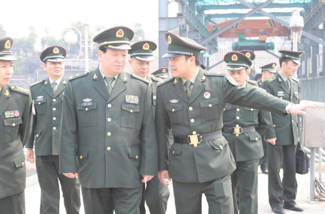 2011年3月，时任省军区政治部原主任刘新将军莅临好博官网好博(中国)_好博(中国)视察.jpg
